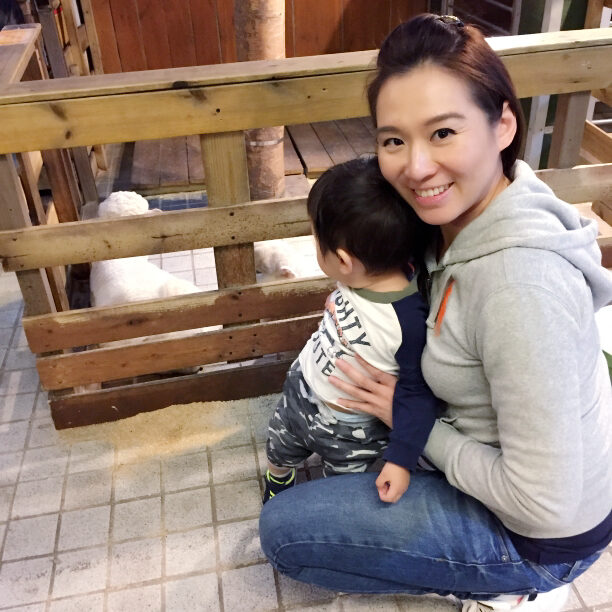 Little Z and me at Thank you Nature cafe at Hongdae
